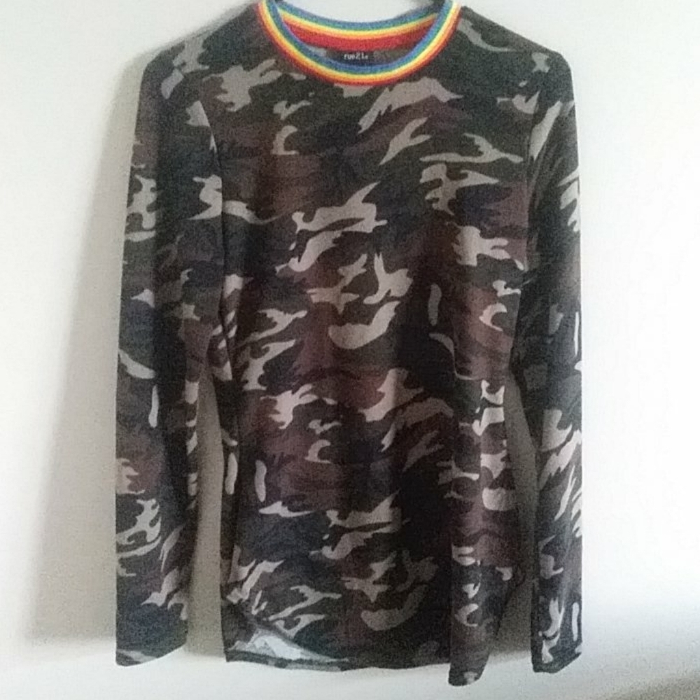Long sleeve